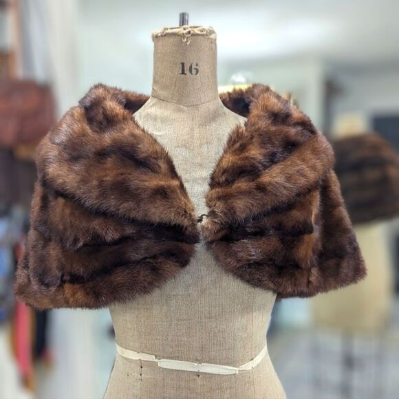 Vintage Mink Fur Stole - Picture 5 of 6